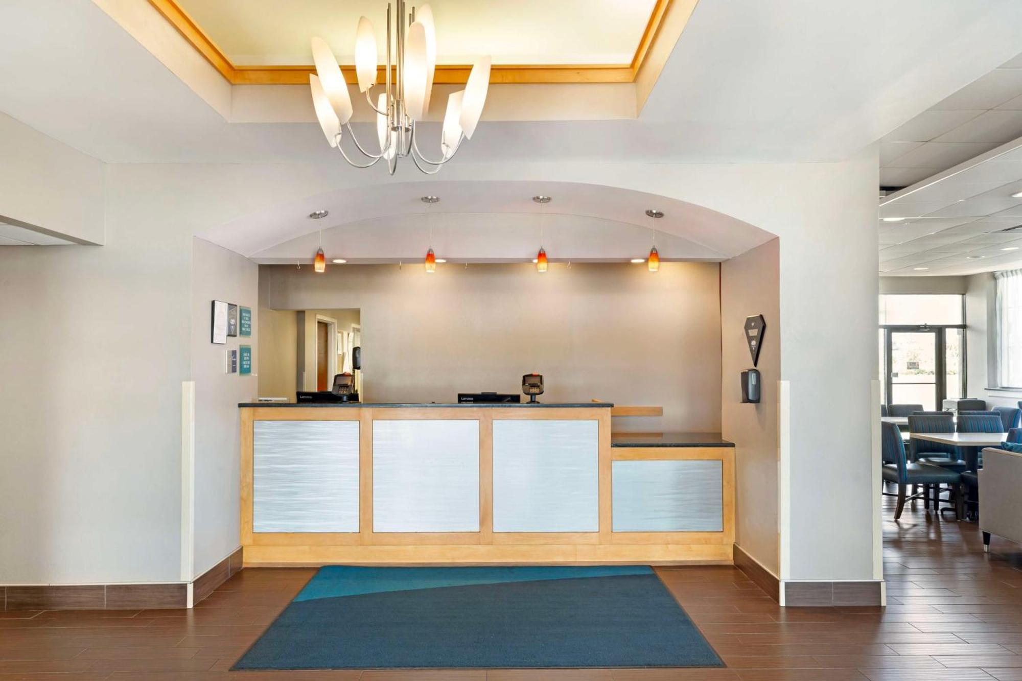Best Western Hartford Hotel And Suites Kültér fotó