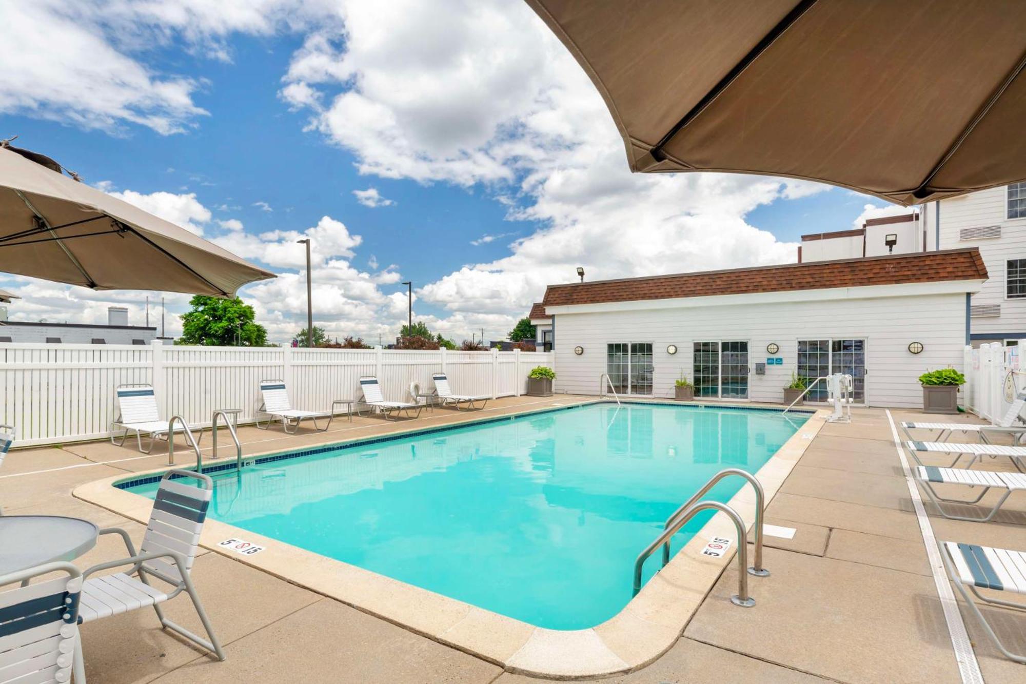 Best Western Hartford Hotel And Suites Kültér fotó